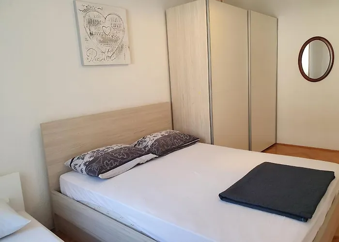 Gojak マカルスカ